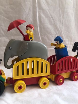 LEGO DUPLO Tren del circo