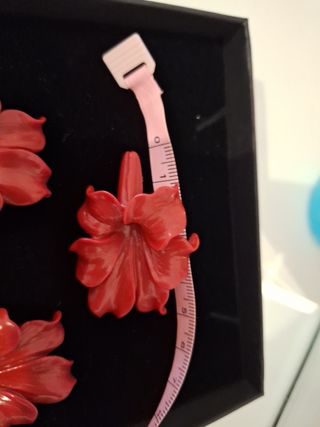 Conjunto pendientes y broche flamenca rojo y verde