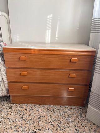 Comoda dormitorio