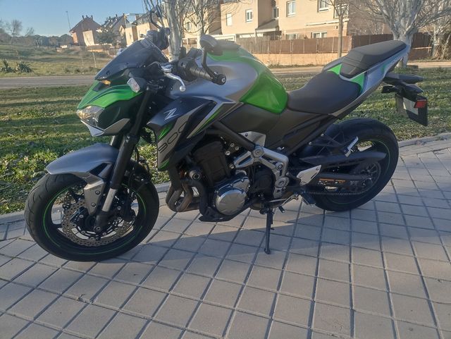 Kawasaki Z-900