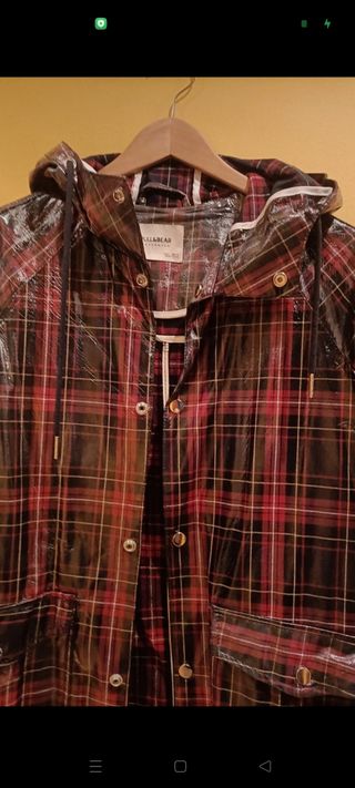 Impermeable de Pull Bear 