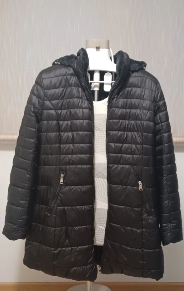 Abrigo negro acolchado reversible talla La