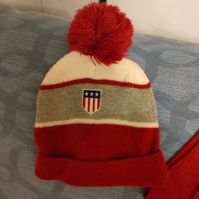 Sciarpa e berretto bambino rossa