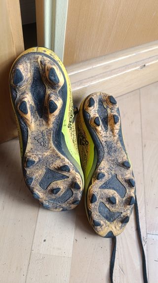 Zapatillas de tacos Adidas. N°38, 2/3