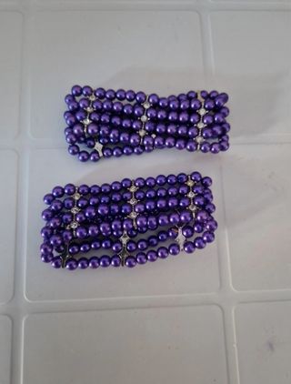 Set 2 braccialetti viola con perline – nuovi