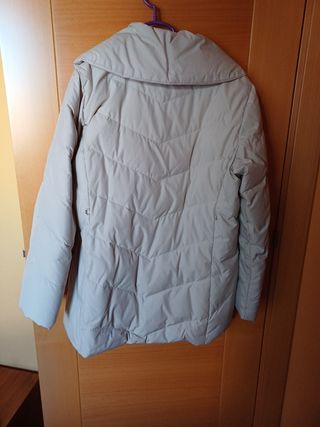 PARKA LIGERA. TRUCCO. 38