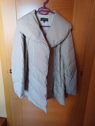 PARKA LIGERA. TRUCCO. 38