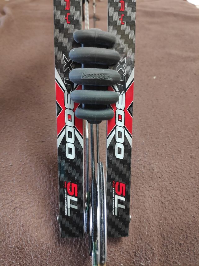 Hoyt Contender Élite nuevo