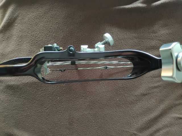 Hoyt Contender Élite nuevo