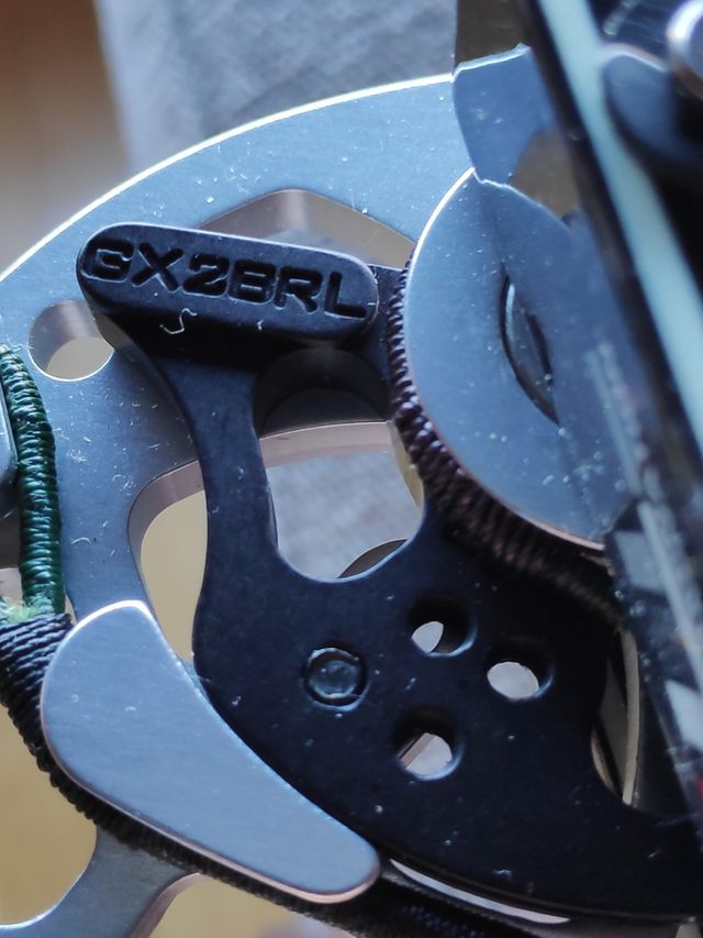 Hoyt Contender Élite nuevo