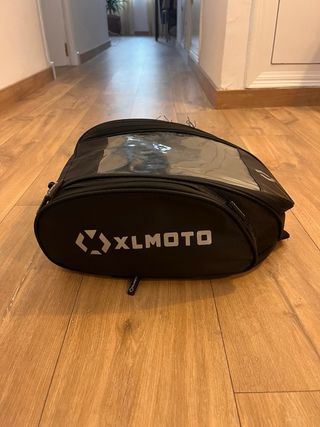 Bolsa sobredeposito moto con funda impermeable