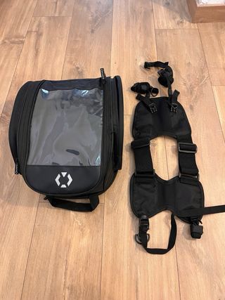 Bolsa sobredeposito moto con funda impermeable