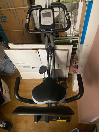 Bicicleta estatica con asiento