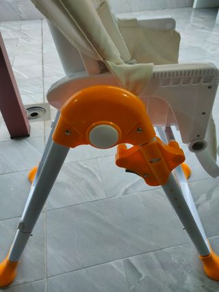 Trona para bebes reclinable Star Ibaby