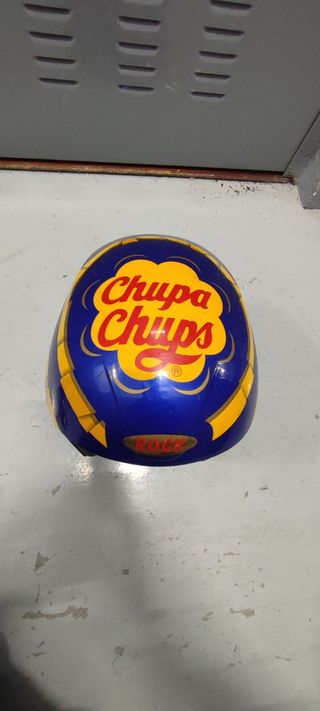 Esquís, botas y casco