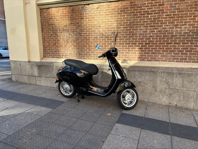 Vespa Electrica L1