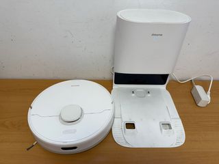 Robot aspirador Dreame D10 usada