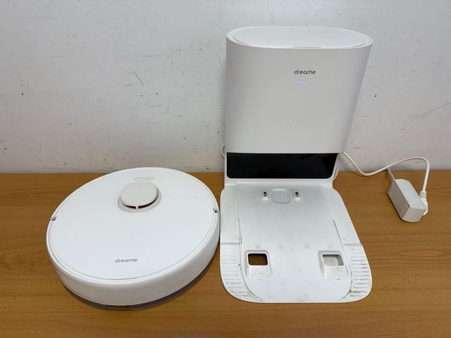 Robot aspirador Dreame D10 usada