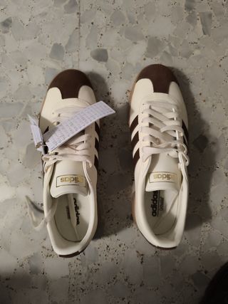 Adidas Zapatillas unisex VL Court 2.0 crema