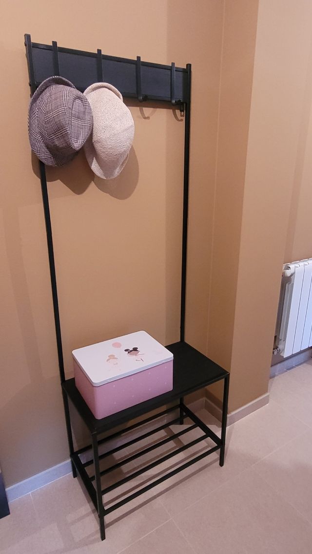 Mueble de entrada.