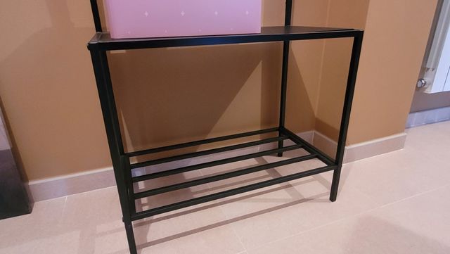 Mueble de entrada.