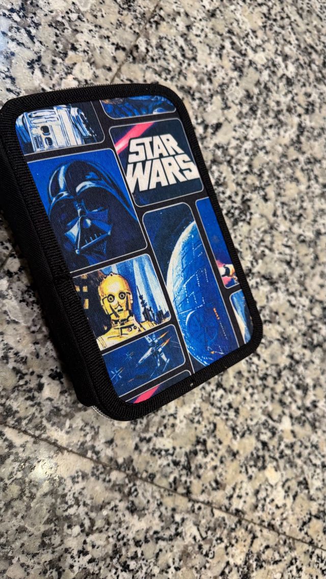 Estuche tres pisos Star Wars +REGALO