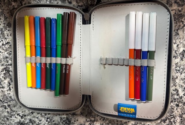 Estuche tres pisos Star Wars +REGALO