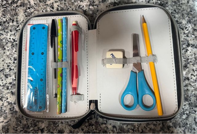 Estuche tres pisos Star Wars +REGALO