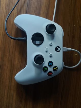 Xbox series S + Monitor msi 27 pulgadas