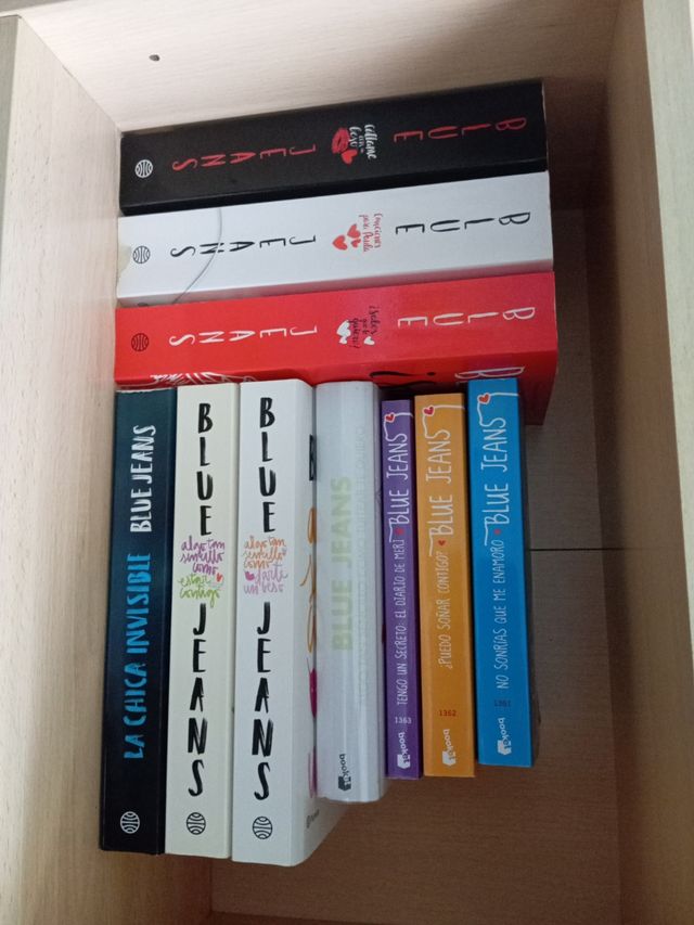 Lote de libros de Blue Jeans