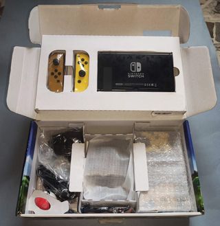 Switch Limited Edition Pokemon Pikachu