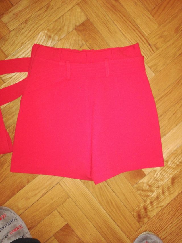 Pantalón corto rojo Morgan T 36