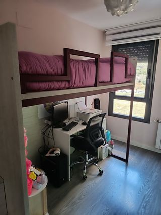 Cama Juvenil Alta con Escalera