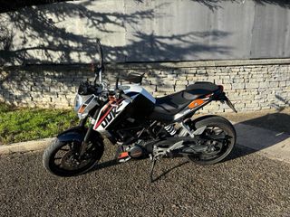 KTM Duke 125 2016