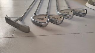Set palos de golf