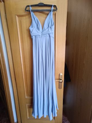 Vestido azul cielo