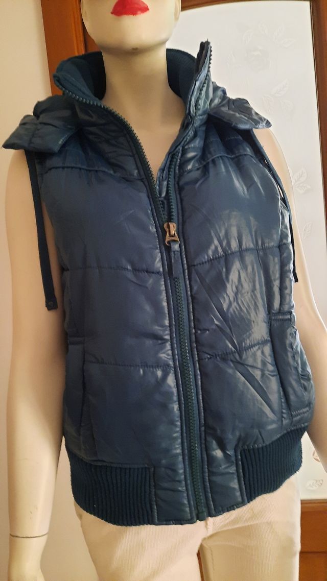 Smanicato imbottito con cappuccio