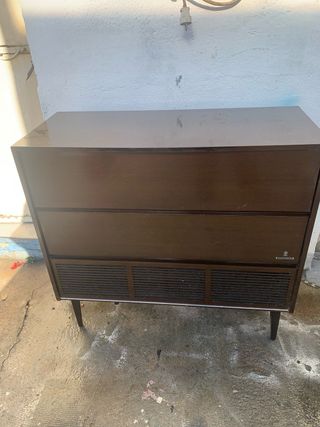 Radio tocadisco funcionando