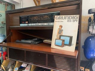 Radio tocadisco funcionando