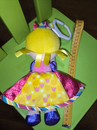 Muñeca. Princesa. colores, texturas y sonidos