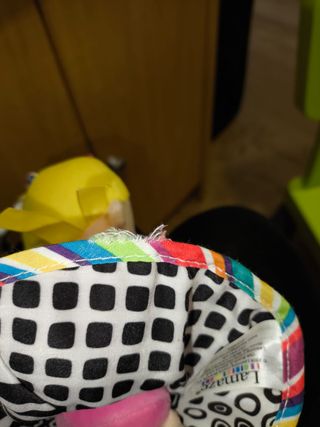 Muñeca. Princesa. colores, texturas y sonidos