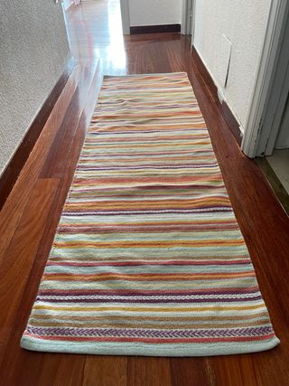 Alfombra de pasillo hecha a mano