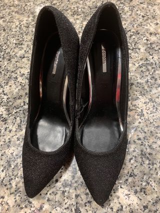 Zapatos de tacòn alto