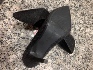 Zapatos de tacòn alto