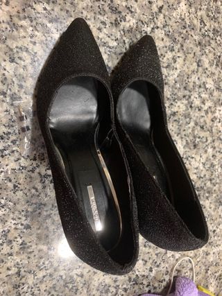 Zapatos de tacòn alto