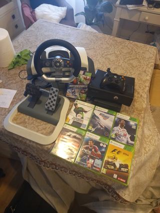 XBOX 360 CON KINECT Y VOLANTE