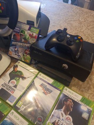 XBOX 360 CON KINECT Y VOLANTE