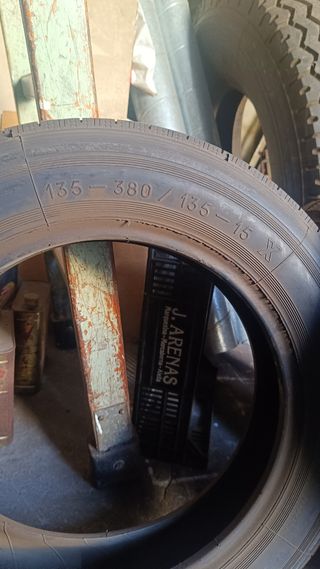 Rueda Neumático Michelin 145 - 380 / 145 - 15