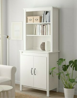 Vitrina ikea brusali
