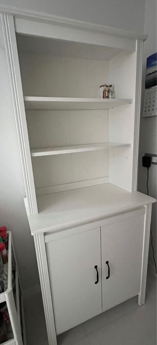 Vitrina ikea brusali